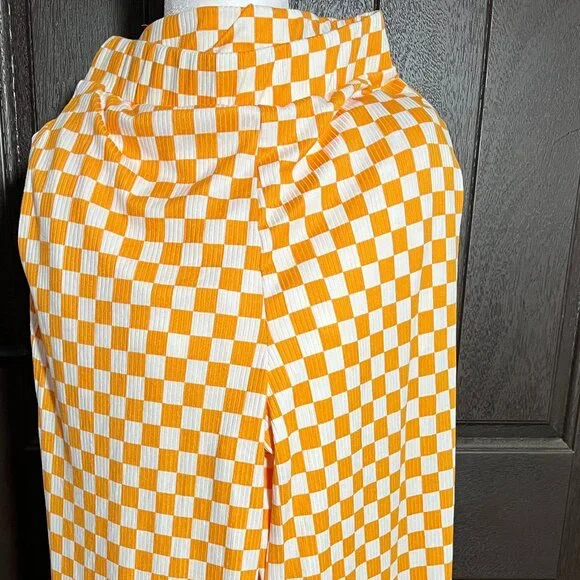 Dressed in Lala Gigi Sleeveless Ribbed Playsuit in Sunshine - Picture 5 of 6